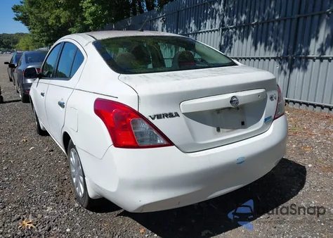 2012 Nissan Versa 1.6 Sv из США, поврежденный, VIN 3N1CN7AP7CL882720